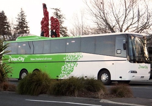モエラキボルダー 定期路線バス モエラキボルダー発 クライストチャーチ行き その他都市 南島 ニュージーランド のお得なオプショナルツアー Hisgo ネパール